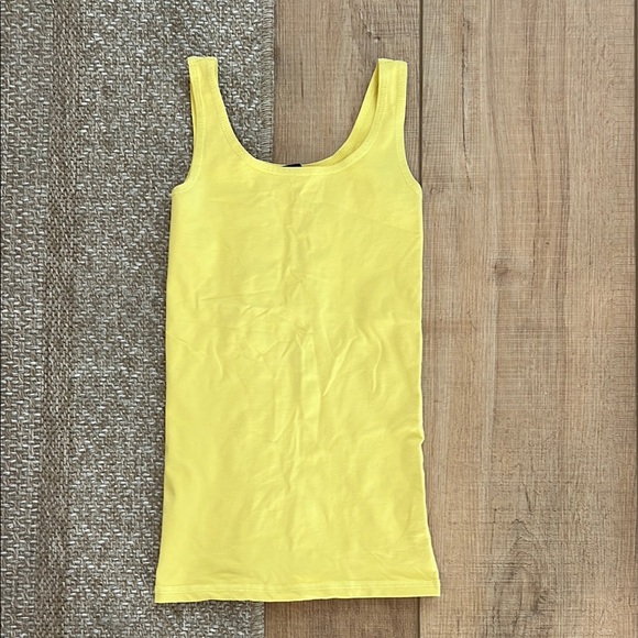 Theory tank top one size good condition - Picture 1 of 3